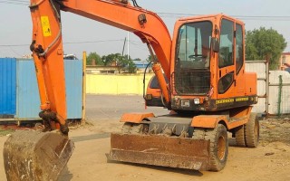 阜新农用挖掘机厂家直销，价格多少？