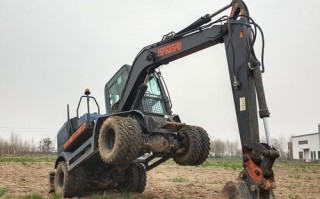 济宁二手农用挖机怎么选？价格多少？