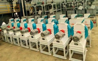 农用粉碎机组成部分