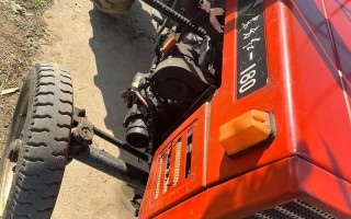 二手农用四轮带拖车，价格多少？