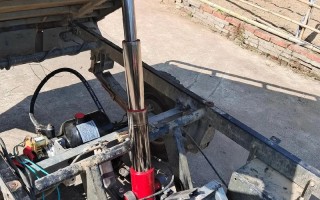 农用车私自改自卸，合法吗？隐患大吗？