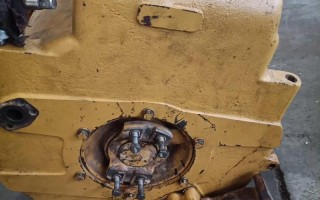 推土机变速箱怎么油