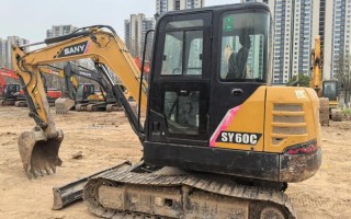 二手小型农用挖机价格是多少？