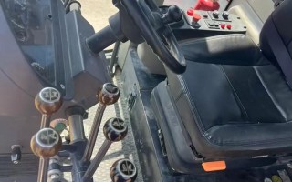 农用拖拉机平地机图片有哪些用途？