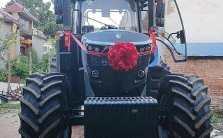 1100农用拖拉机有多重？