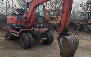 唐山农用挖掘机厂家哪家好？