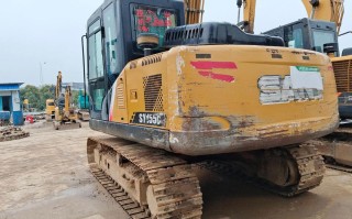 漯河农用挖掘机厂家哪家好？