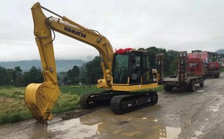 遵义农用挖掘机厂家哪家好？