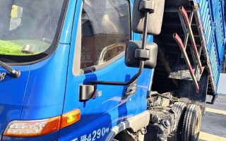 10吨二手农用自卸车多少钱？