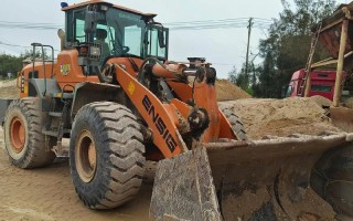 英轩重工农用装载机