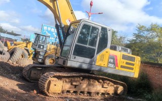 楚雄农用挖掘机厂家直销价多少？