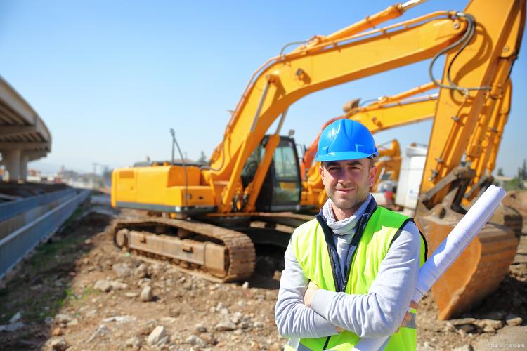 挖掘机怎么开r-第3张图片-宁夏农业信息网