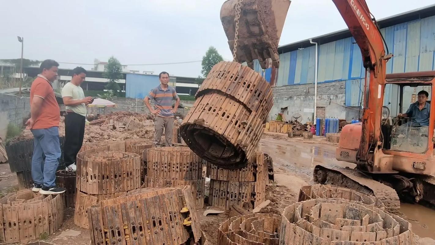 怎么看挖掘机链筋-第1张图片-宁夏农业信息网