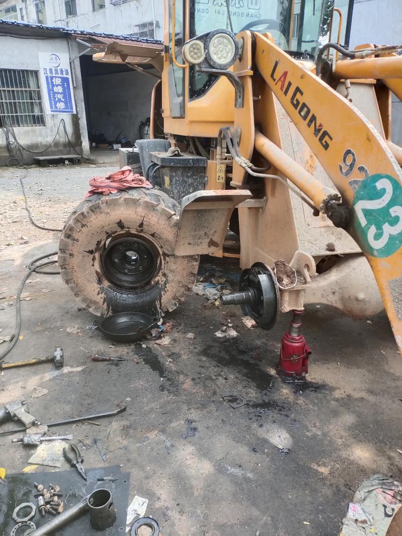 烧机油的铲车怎么修-第1张图片-宁夏农业信息网