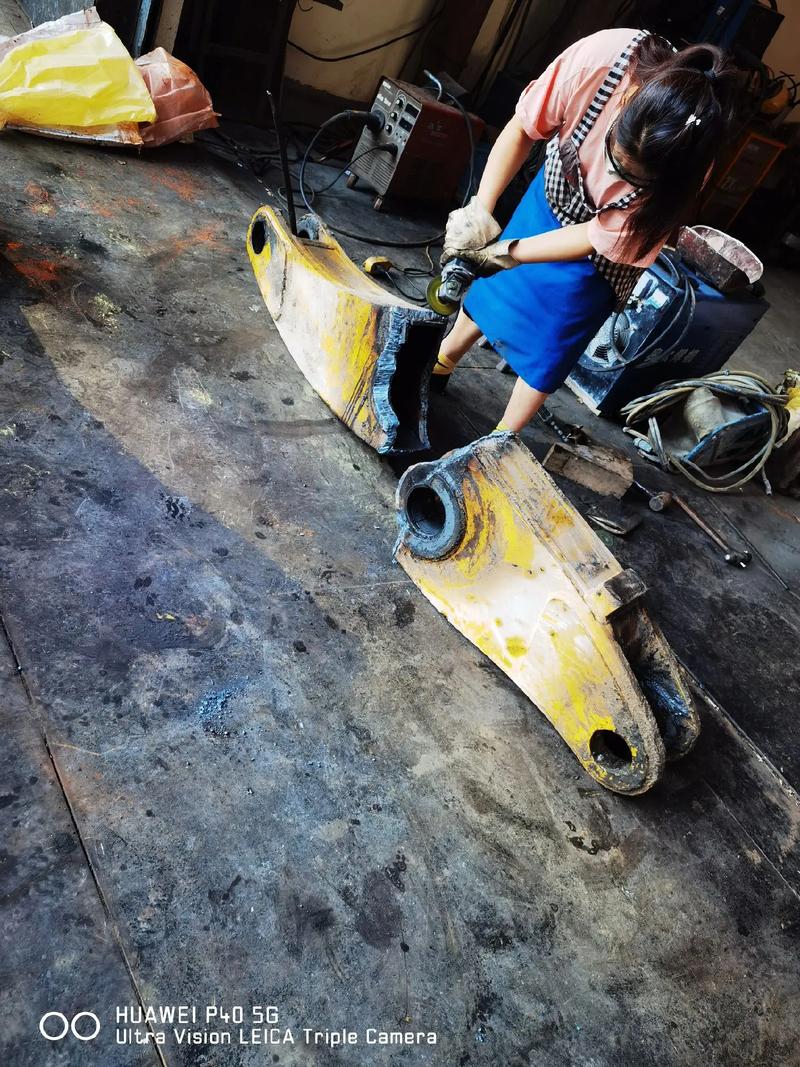 铲车摇臂变形怎么办-第2张图片-宁夏农业信息网