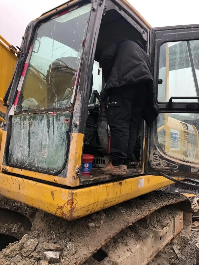 修挖掘机的前景怎么样-第3张图片-宁夏农业信息网