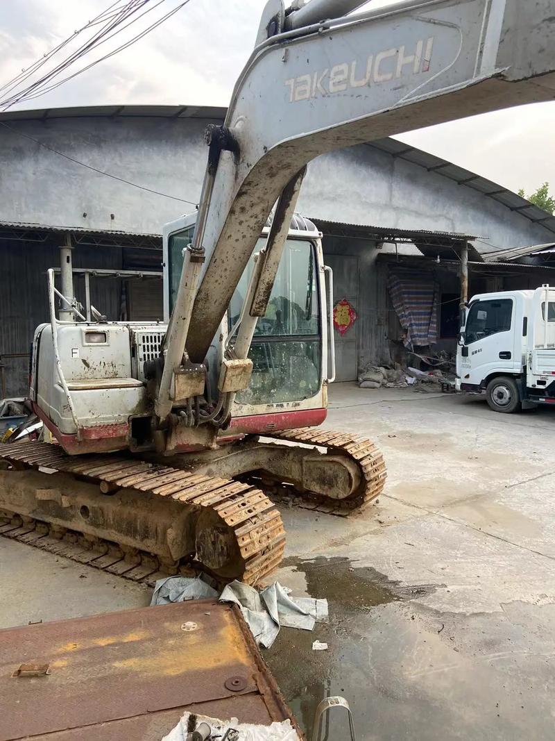 竹内70挖机怎么样-第3张图片-宁夏农业信息网