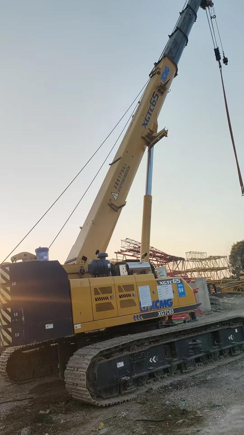 吊车大臂怎么伸缩-第2张图片-宁夏农业信息网