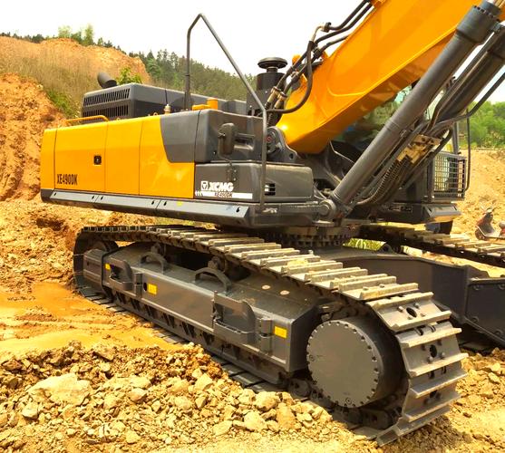 挖掘机前后怎么区分-第3张图片-宁夏农业信息网