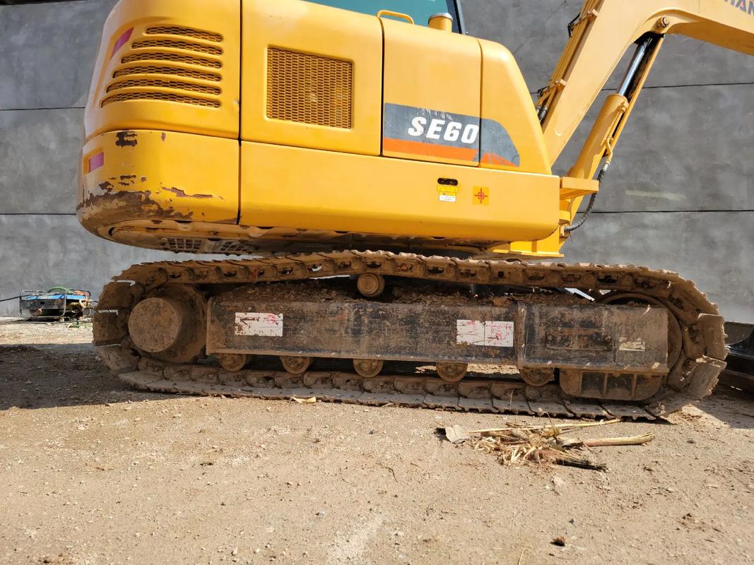 小挖机前面推子怎么用-第3张图片-宁夏农业信息网