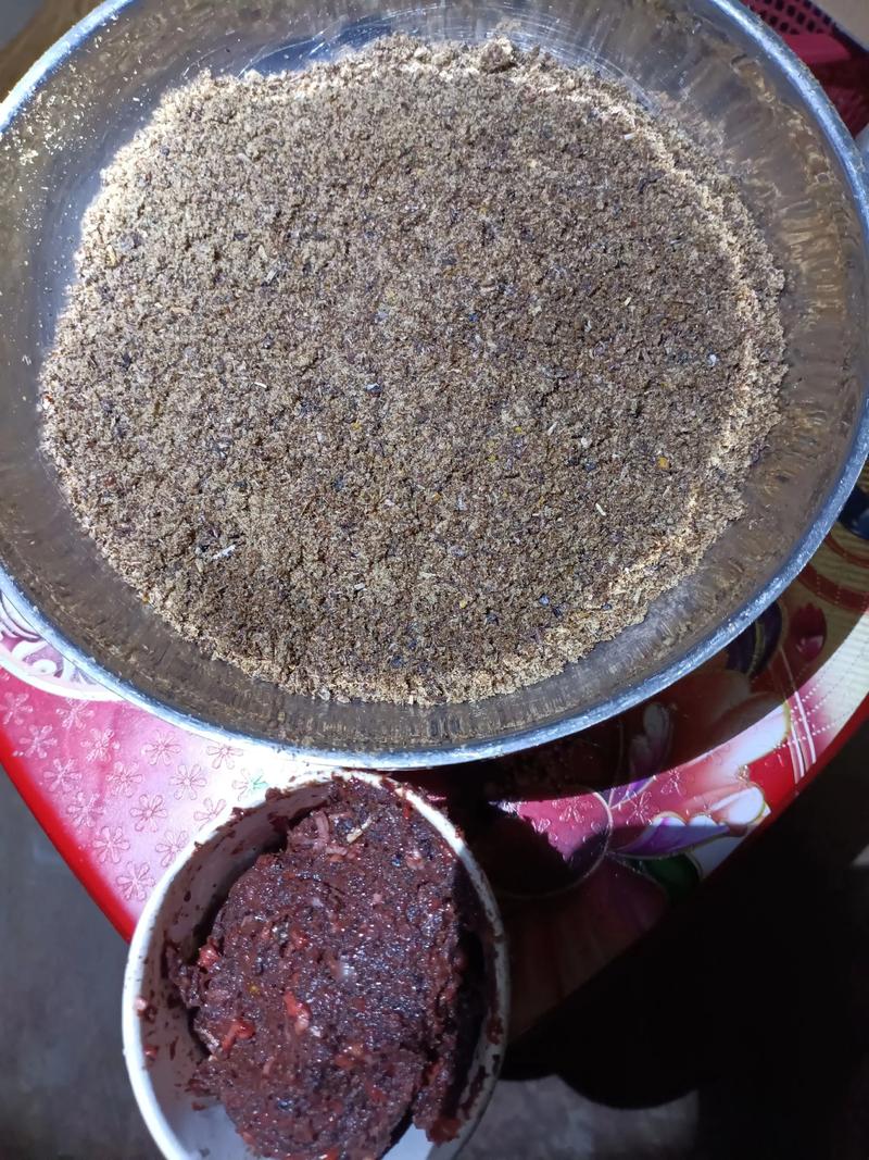 蜜蜂的饲料是什么-第1张图片-宁夏农业信息网 蜜蜂的饲料是什么-第1张图片-宁夏农业信息网