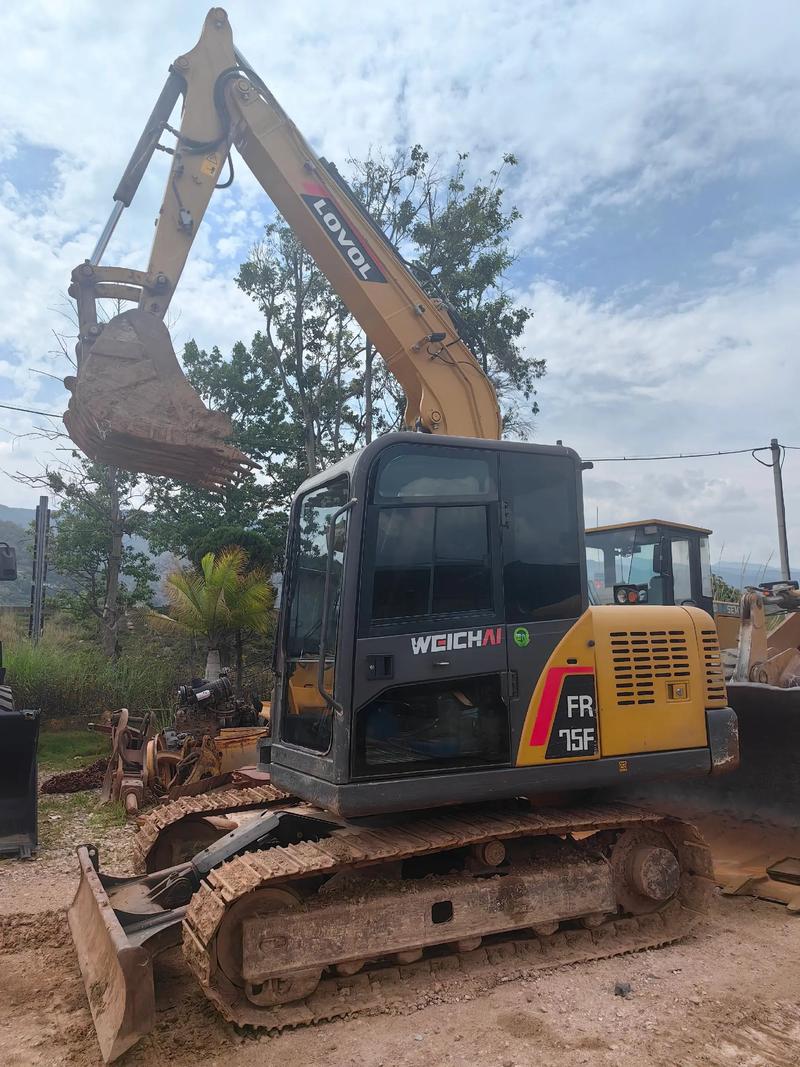 几千元二手小挖能用吗？性价比如何？-第1张图片-宁夏农业信息网