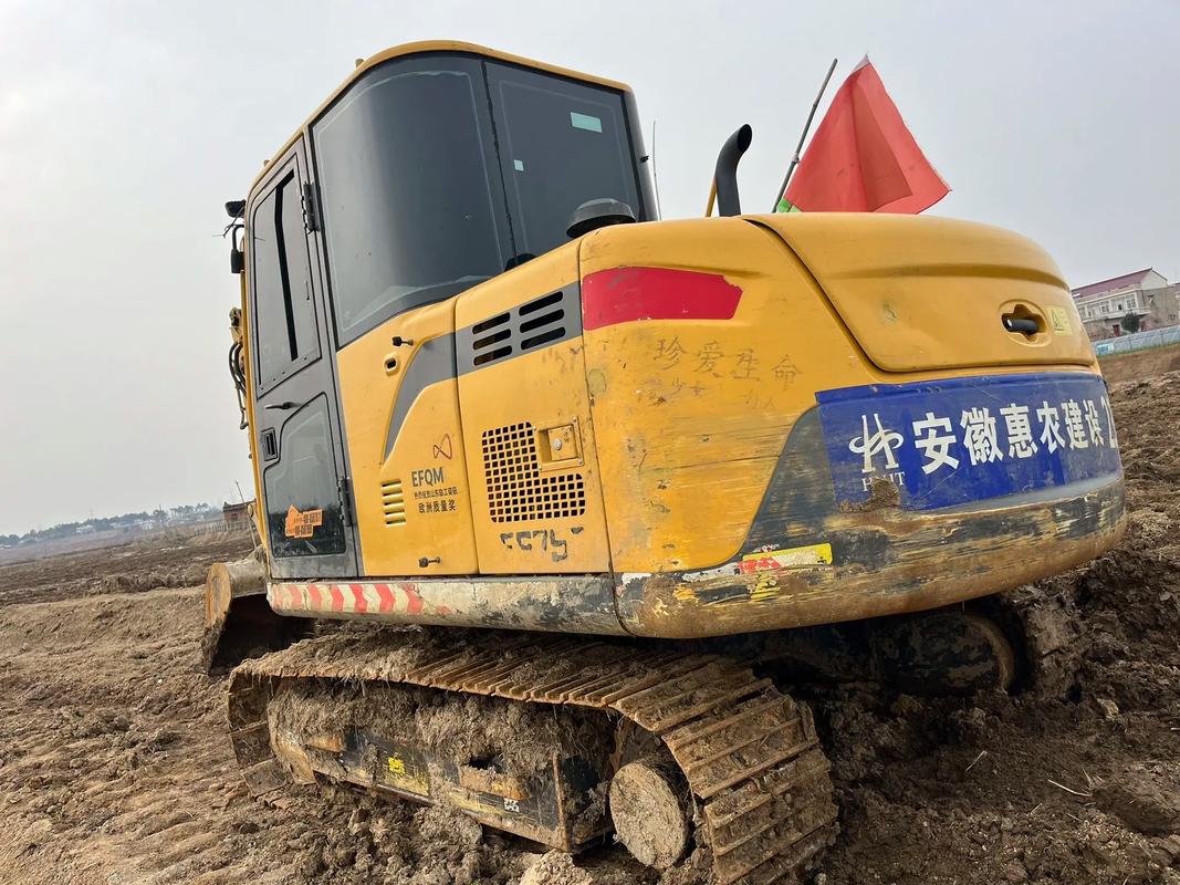 六安农用挖掘机厂家直销，价格多少？-第1张图片-宁夏农业信息网