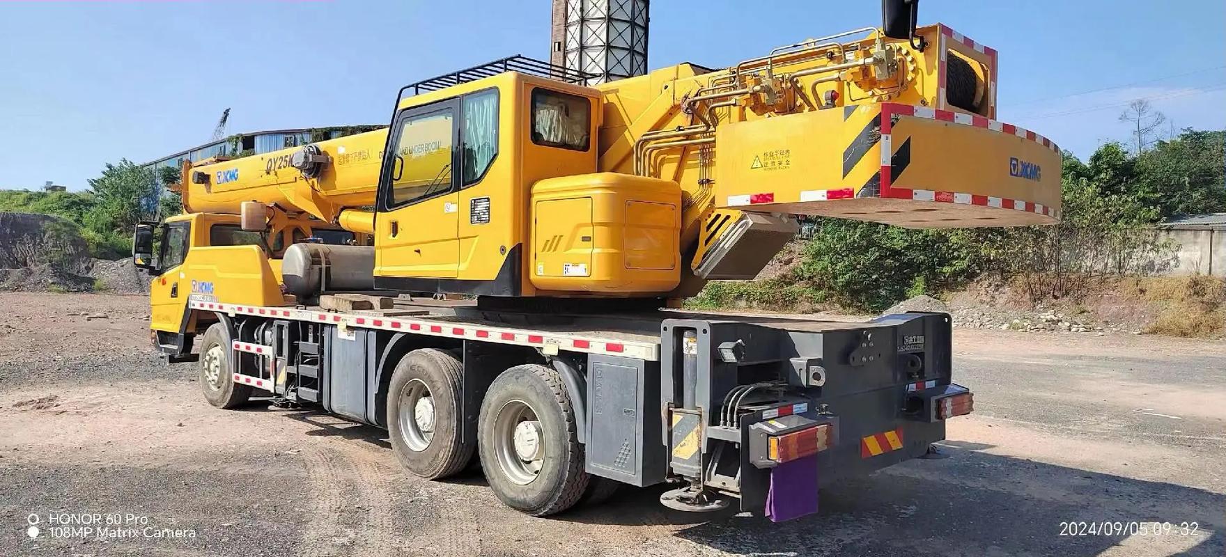 二手农用自卸吊车,价格多少?性能如何?-第1张图片-宁夏农业信息网 二手农用自卸吊车,价格多少?性能如何?-第1张图片-宁夏农业信息网