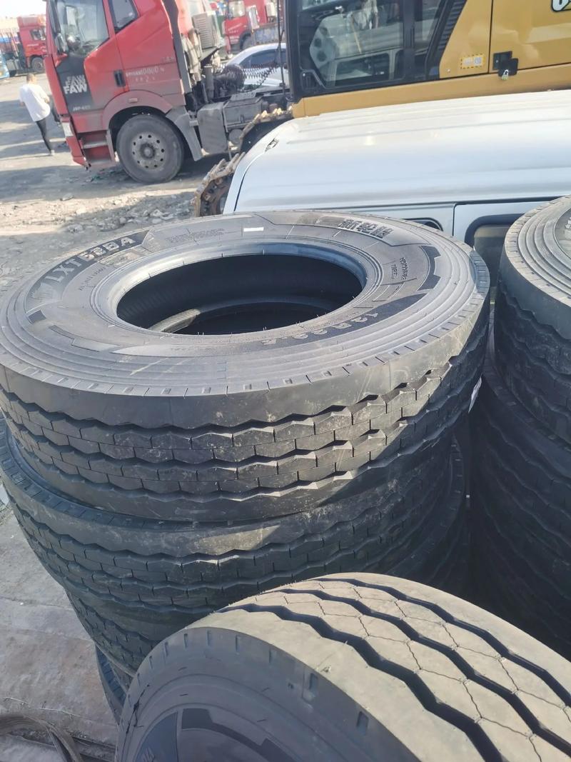 海伦急卖二手农用车胎,为何如此着急?-第3张图片-宁夏农业信息网 海伦急卖二手农用车胎,为何如此着急?-第3张图片-宁夏农业信息网