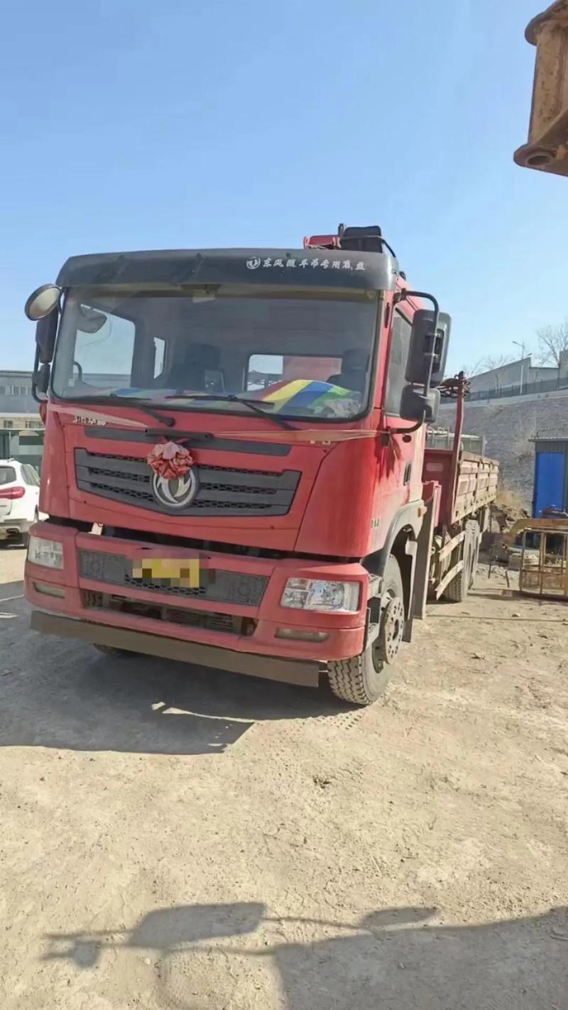 宜昌二手农用车带吊价格多少？-第3张图片-宁夏农业信息网