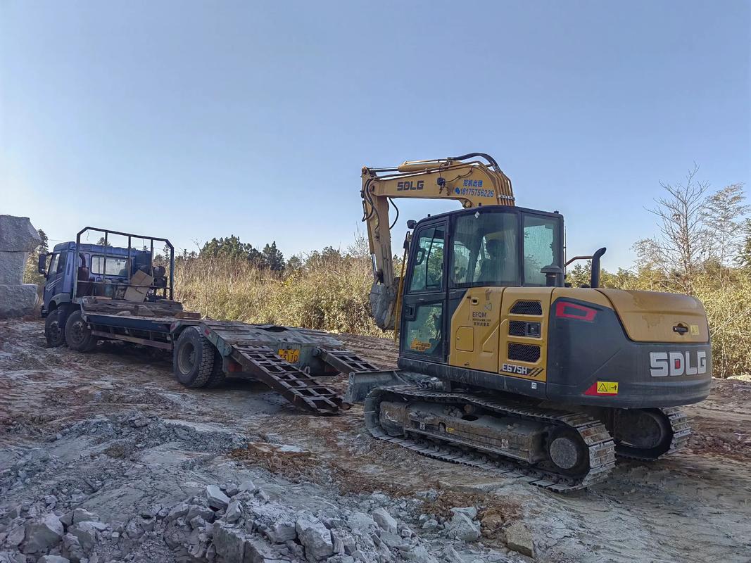 农用车可以拉小挖机吗-第3张图片-宁夏农业信息网 农用车可以拉小挖机吗-第3张图片-宁夏农业信息网