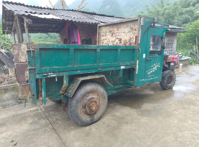 液压四驱二手农用车怎么选？-第2张图片-宁夏农业信息网