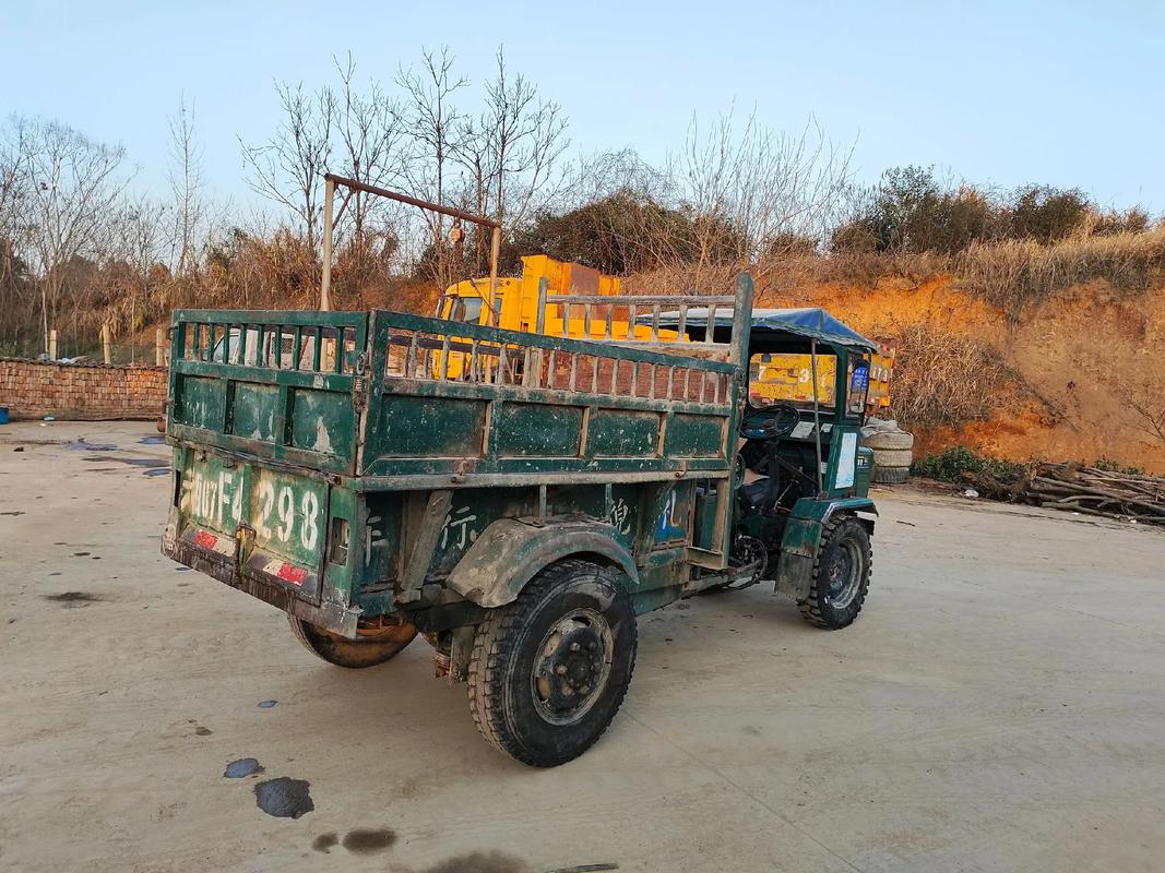 液压四驱二手农用车怎么选？-第3张图片-宁夏农业信息网