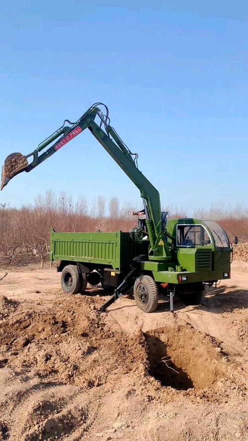 四不像挖机农用车是何新型农机？-第2张图片-宁夏农业信息网