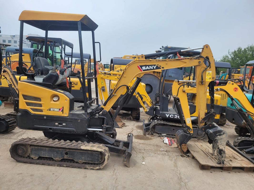 二手小型农用挖土机多少钱？-第2张图片-宁夏农业信息网