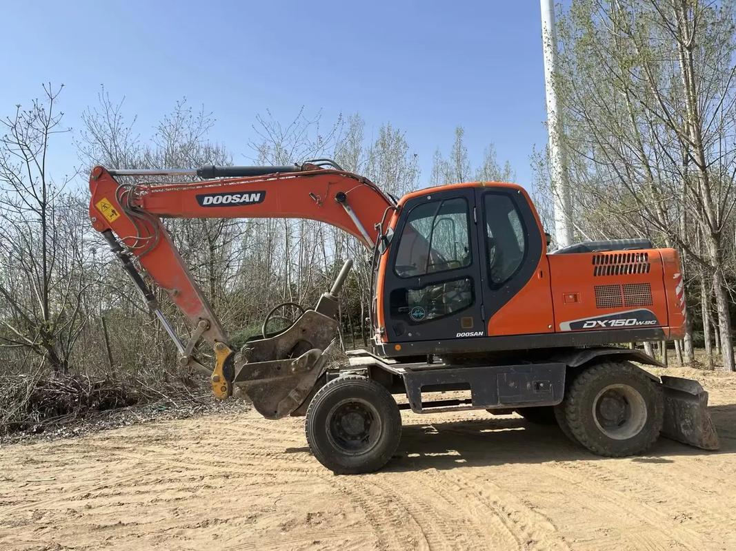 阳泉农用挖掘机厂家直销有哪些优势？-第1张图片-宁夏农业信息网