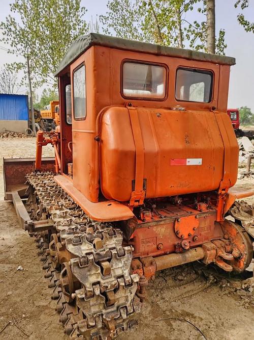 东方红农用推土机有何特点？-第2张图片-宁夏农业信息网