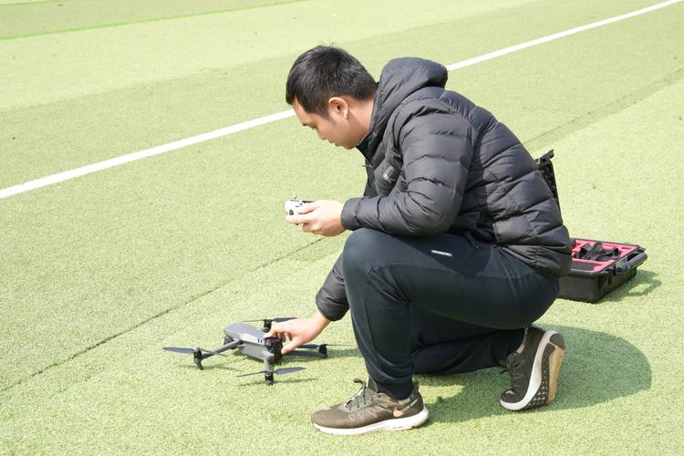 农用无人机驾驶员培训如何快速上岗？-第2张图片-宁夏农业信息网