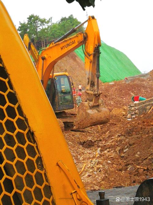 农用挖掘机动作卡顿怎么解决？-第2张图片-宁夏农业信息网