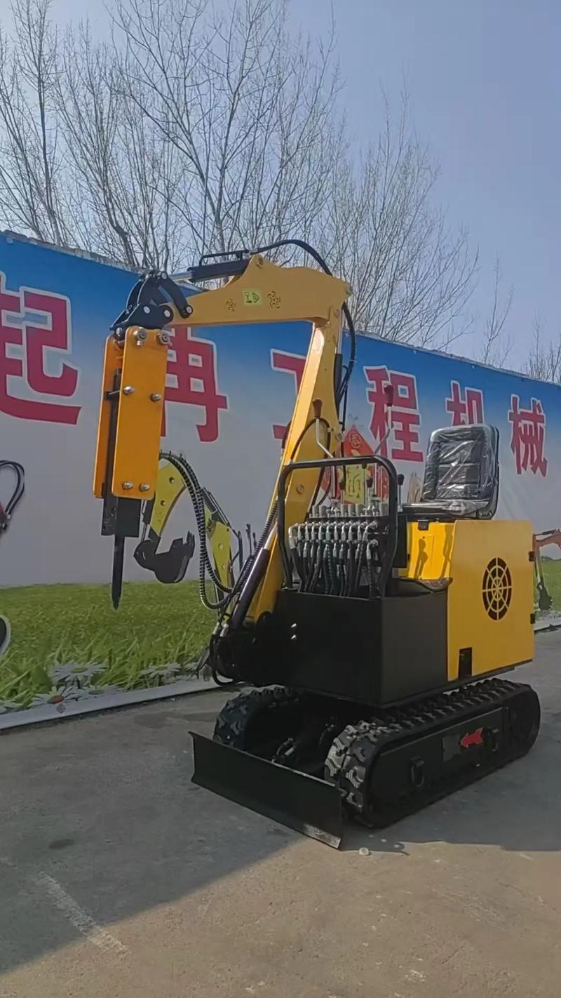 农用小型履带式挖掘机有哪些优势？-第2张图片-宁夏农业信息网