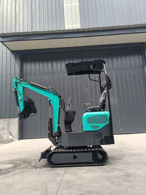 小型履带农用挖掘机有何优势？-第3张图片-宁夏农业信息网