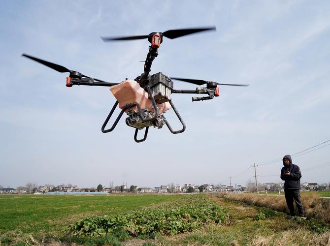 农用无人机公司如何服务农业现代化？-第2张图片-宁夏农业信息网