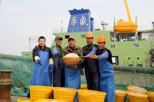 湛江国联水产美女员工有何故事？-第2张图片-宁夏农业信息网