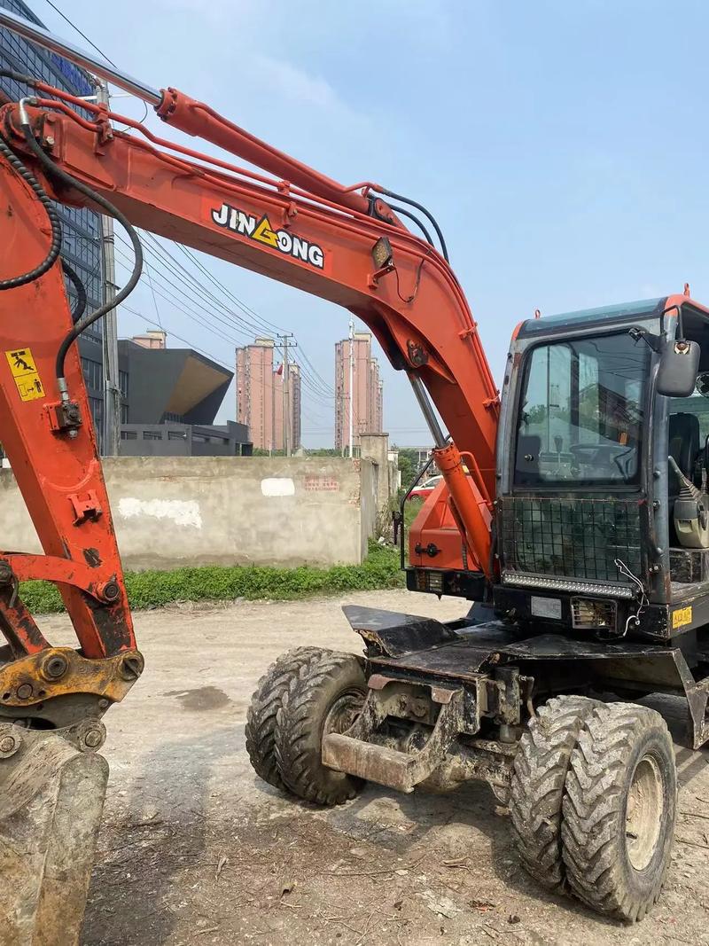 双驱轮式农用挖掘机有何优势？-第3张图片-宁夏农业信息网