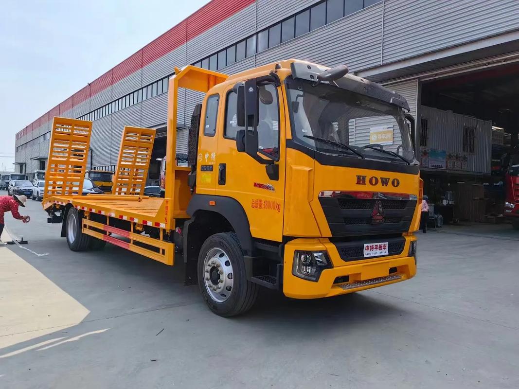 挖掘机拖板车农用能行吗？-第2张图片-宁夏农业信息网