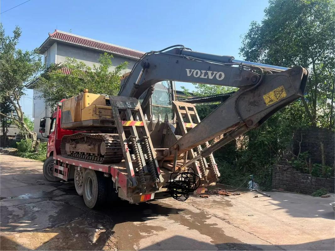 农用车改挖机拖车是否合法？-第1张图片-宁夏农业信息网