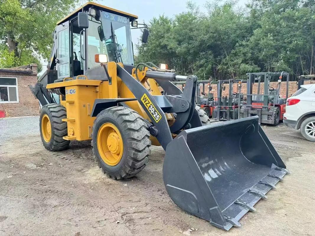 两头忙农用挖机-第1张图片-宁夏农业信息网