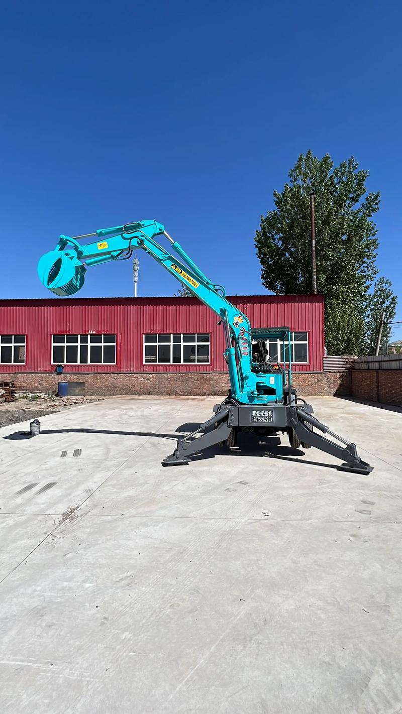 自制农用小型挖掘机，真的实用吗？-第1张图片-宁夏农业信息网