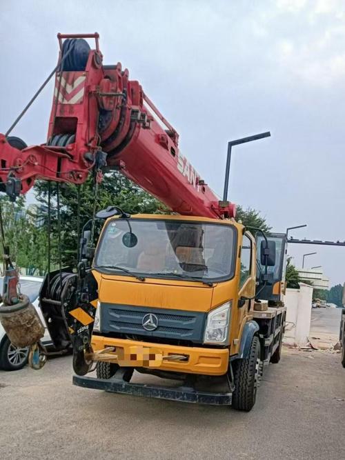 农用车吊车十二吨性能如何？-第1张图片-宁夏农业信息网