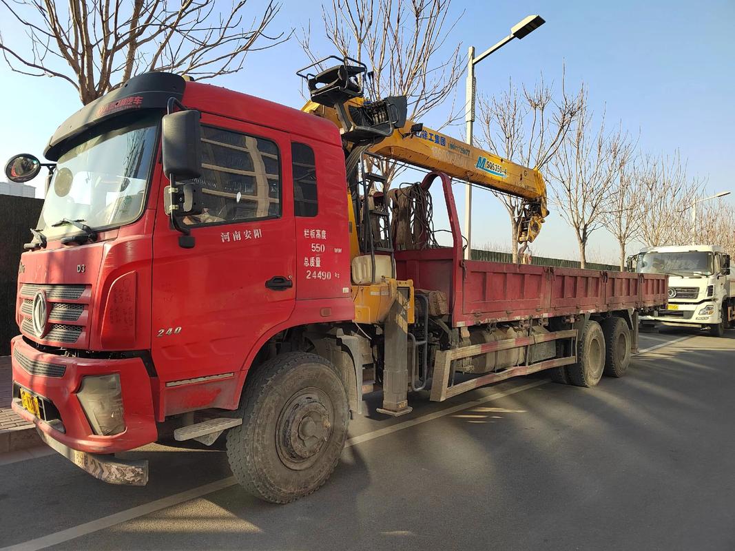 农用车吊机图有哪些类型和参数？-第1张图片-宁夏农业信息网